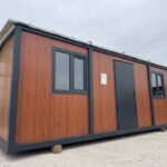 eladó újszerű állapotú 6,5 x 3 m mobilház berendezés nélkül