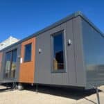 eladó újszerű állapotú 10 x 3 m lux mobilház