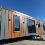 eladó újszerű állapotú 10 x 3 m lux mobilház
