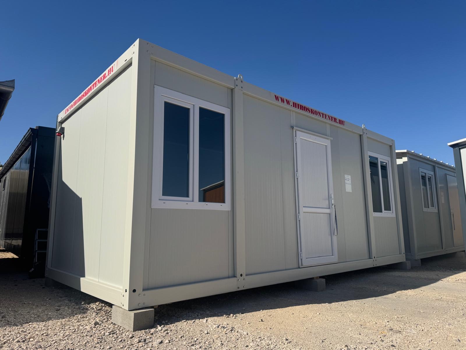 könnyített kivitelű, 6 x 3 méteres új irodakonténer 10 cm szigeteléssel